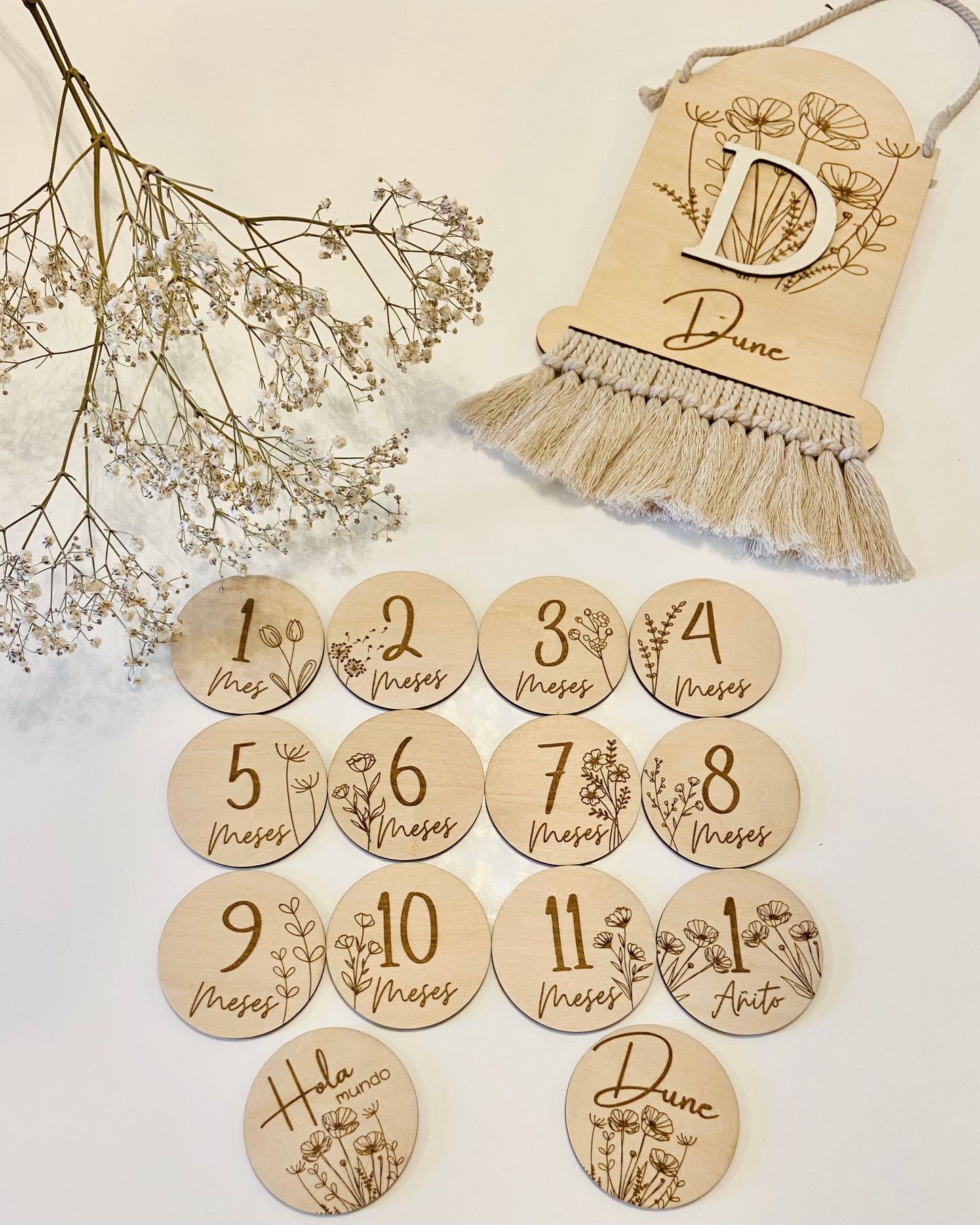 Kit de 14 círculos de madera ideales para atrezo en las primeras fotografías